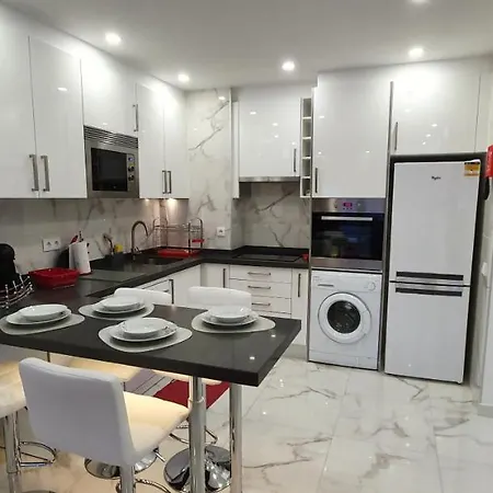 Apartment T1 Da Rocha Sunflower Portimao